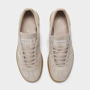 Like new, Adidas Handball Spezial in Wonder Taupe/Linen/Gum